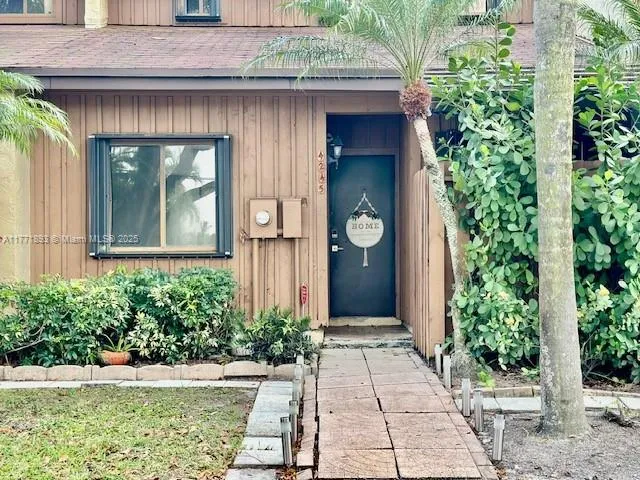 4245 S Pine Island Rd # 4245, Davie FL 33328