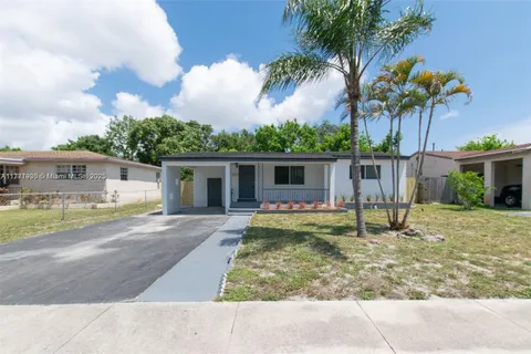 2813 SW 10th St, Fort Lauderdale FL 33312