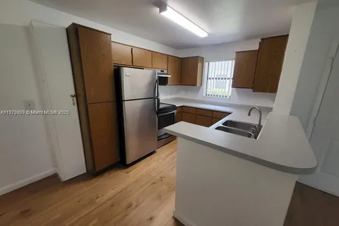 4028 NW 87th Ave # 4028, Sunrise FL 33351