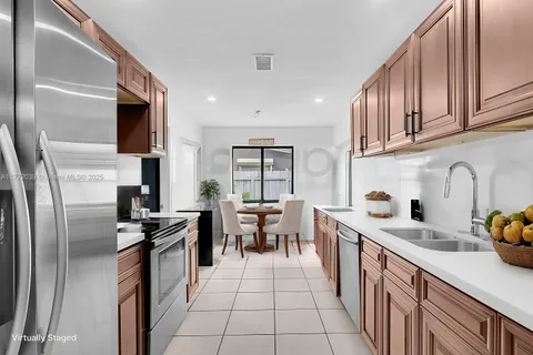 2240 NW 51st Ave, Lauderhill FL 33313