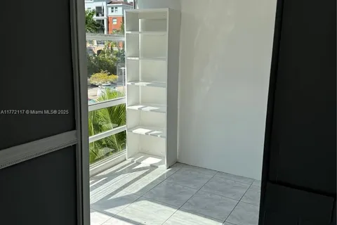 210 172nd St # 326, Sunny Isles Beach FL 33160