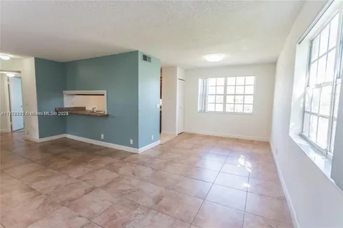 8710 SW 3rd St # 205, Pembroke Pines FL 33025