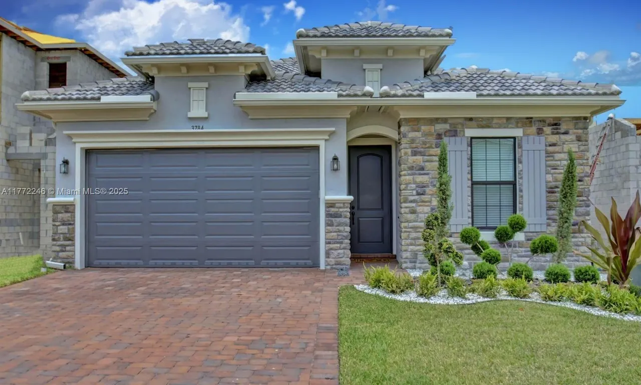 3784 NW 89th Way, Coral Springs FL 33065