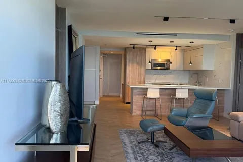 10185 Collins Ave # 919, Bal Harbour FL 33154