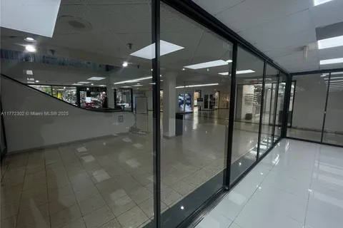 777 NW 72nd Ave # 1002, Miami FL 33126
