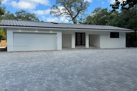 5841 SW 37th Ave, Dania Beach FL 33312