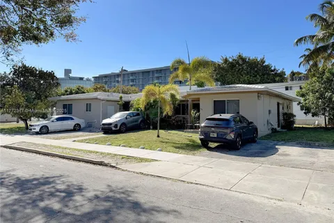 5898 NE 4th Ct, Miami FL 33137