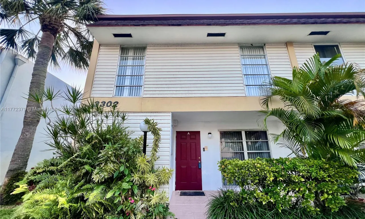 3302 Farragut St # 5A, Hollywood FL 33021