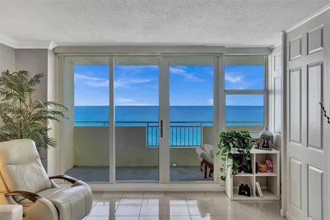 3180 S Ocean Dr # 1504, Hallandale Beach FL 33009