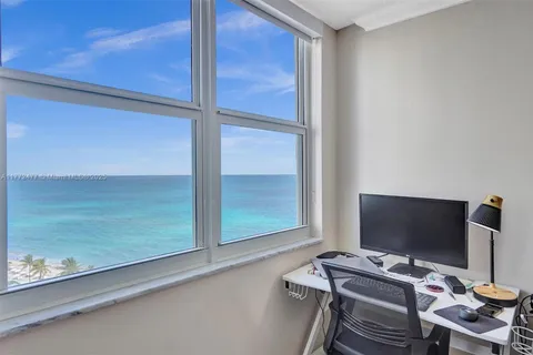 3180 S Ocean Dr # 1504, Hallandale Beach FL 33009