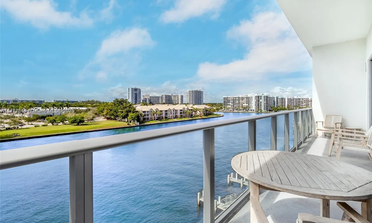 4010 S Ocean Dr # R406, Hollywood FL 33019