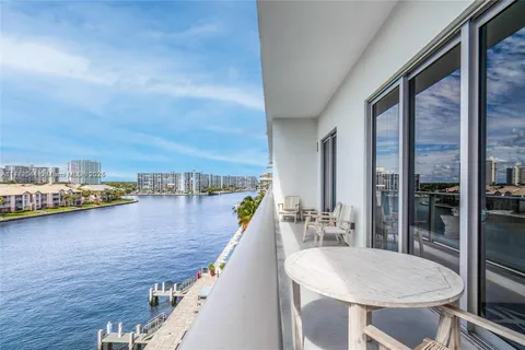 4010 S Ocean Dr # R406, Hollywood FL 33019