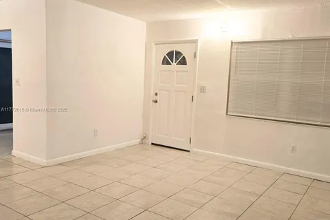 2210 SW 46th Ct # 4, Dania Beach FL 33312