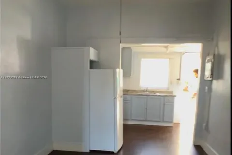 922 Old Dixie Hwy # 2, Homestead FL 33030