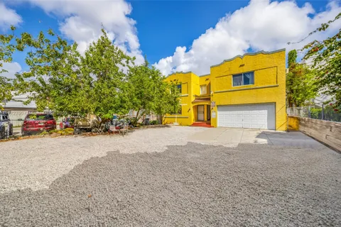 1145 NW 4th St, Miami FL 33128