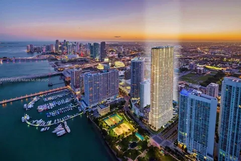 488 NE 18th St # 2001, Miami FL 33132