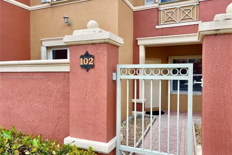 6102 NW 114th Ct # 102, Doral FL 33178