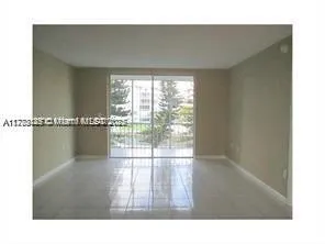 2905 Point East Dr # L312, Aventura FL 33160