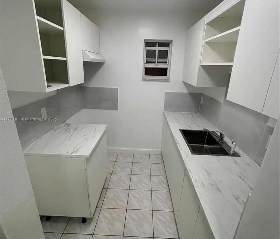 7841 Johnson St # 208, Pembroke Pines FL 33024