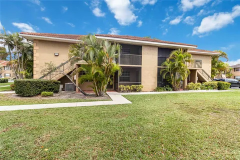 10408 NW 8th St # 103, Pembroke Pines FL 33026