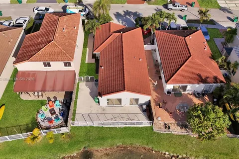 16955 SW 142nd Pl, Miami FL 33177