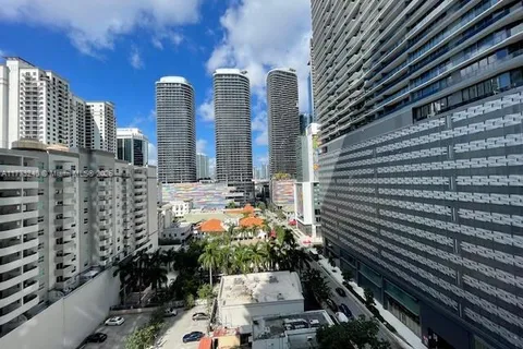 1100 S Miami Ave # 1009, Miami FL 33130