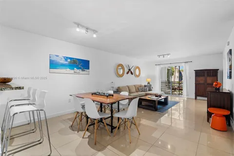 251 Galen Dr # 206E, Key Biscayne FL 33149