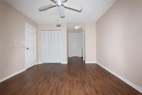 21133 SW 85th Ave # 303, Cutler Bay FL 33189