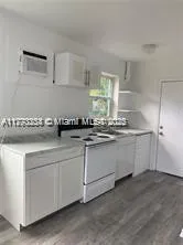 1238 NE 110th St, Miami FL 33161