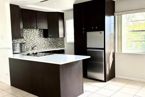 176 Lyndhurst L # 176, Deerfield Beach FL 33442