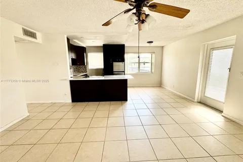 176 Lyndhurst L # 176, Deerfield Beach FL 33442