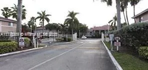 3231 Sabal Palm Mnr # 101, Davie FL 33024