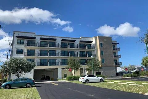 4100 SW 64th Ave # 212, Davie FL 33314