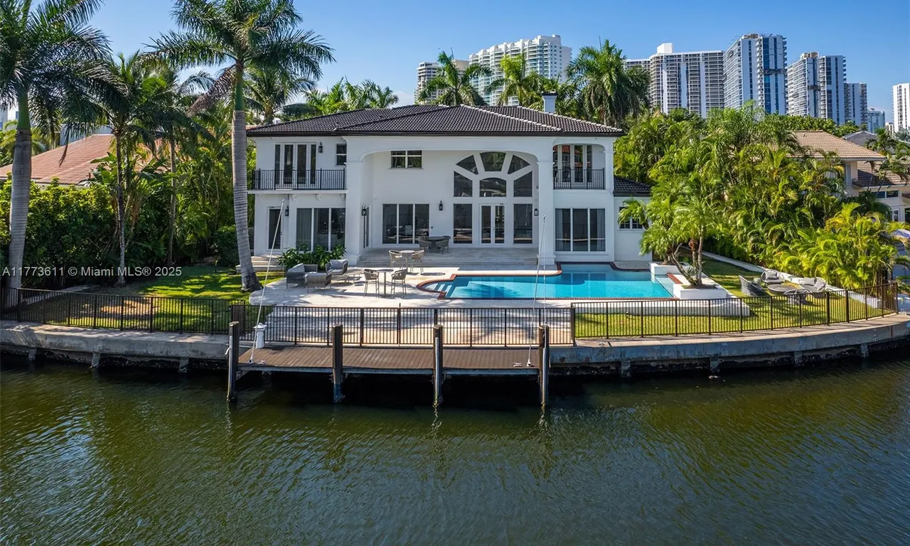 455 Centre Is, Golden Beach FL 33160
