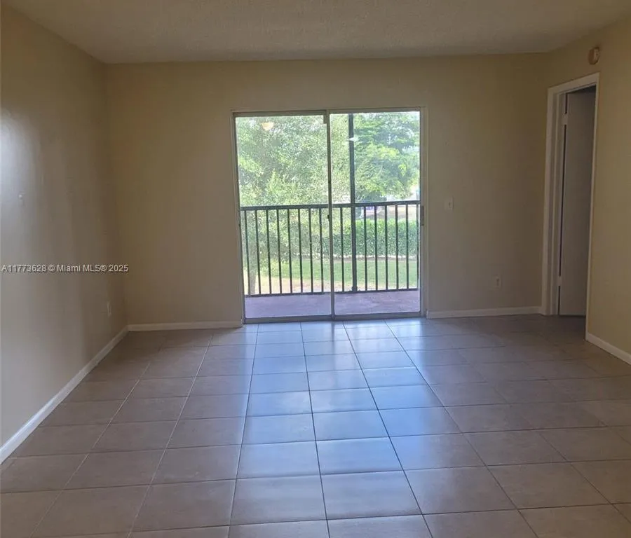 785 NW 103rd Ter # 202, Pembroke Pines FL 33026