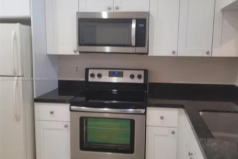 785 NW 103rd Ter # 202, Pembroke Pines FL 33026