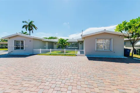 219 NE 11th Ave #1-2, Hallandale Beach FL 33009