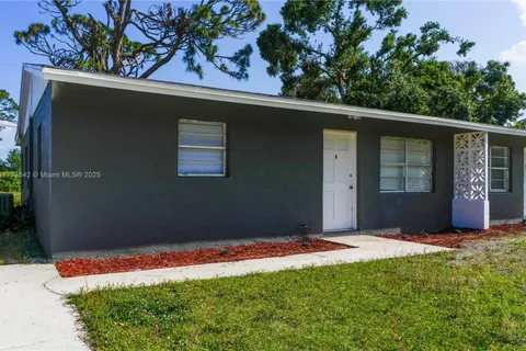 5112 La Salle St # A, Fort Pierce FL 34951