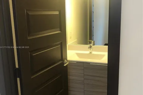 15668 NW 91st Ct, Miami Lakes FL 33018