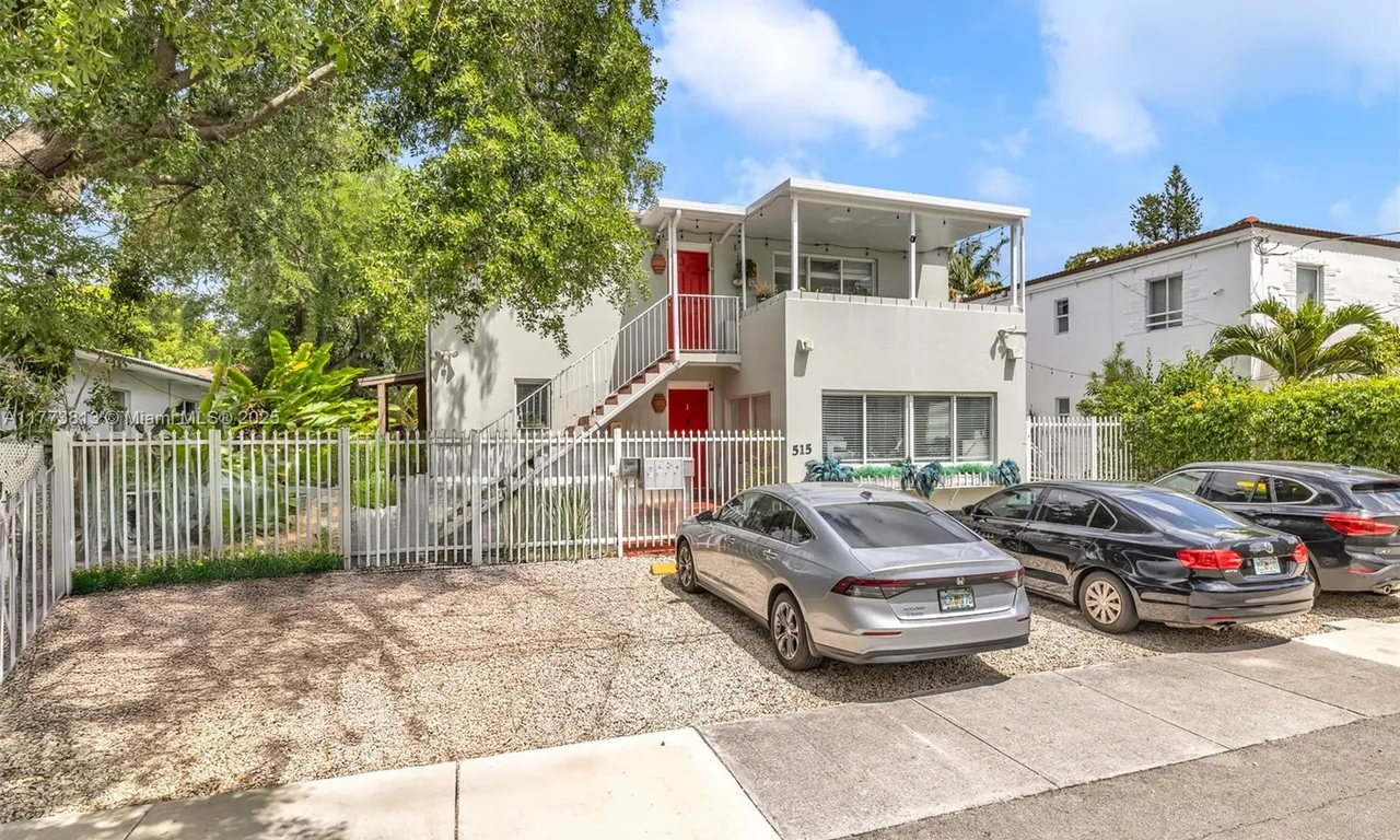 515 NE 63rd St, Miami FL 33138