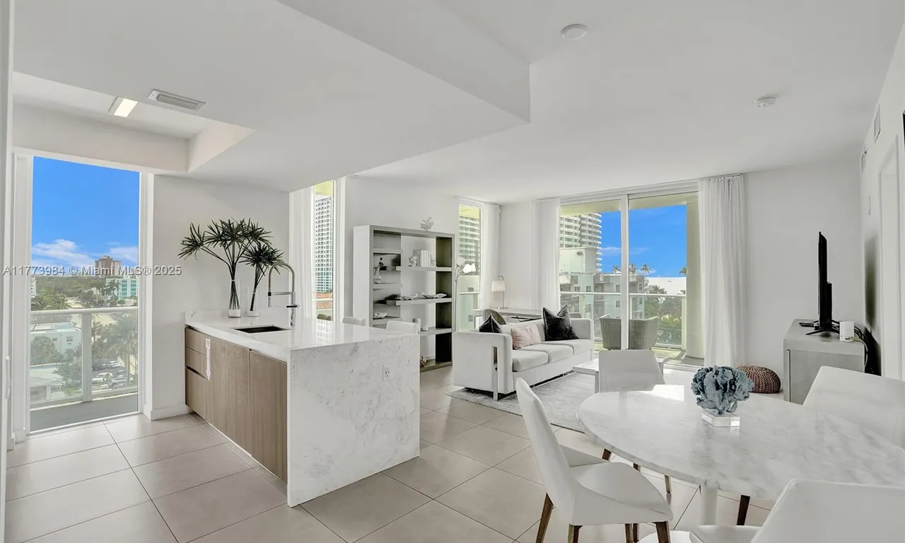401 N Birch Rd # 715, Fort Lauderdale FL 33304