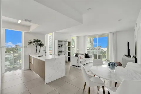 401 N Birch Rd # 715, Fort Lauderdale FL 33304
