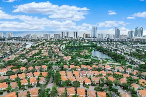 1455 Breakwater Ter # 0, Hollywood FL 33019