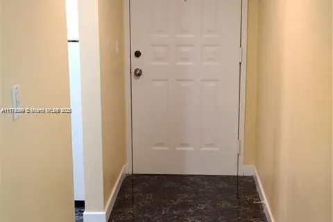 1235 Mariposa Ave # 10, Coral Gables FL 33146
