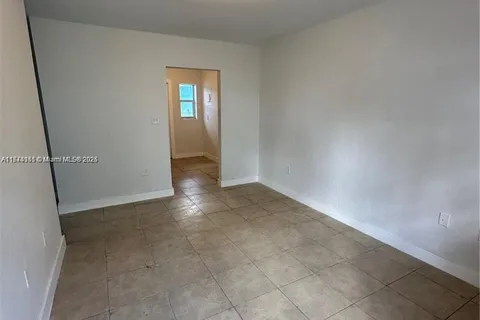 2050 Lincoln Ave # 2, Opa-Locka FL 33054