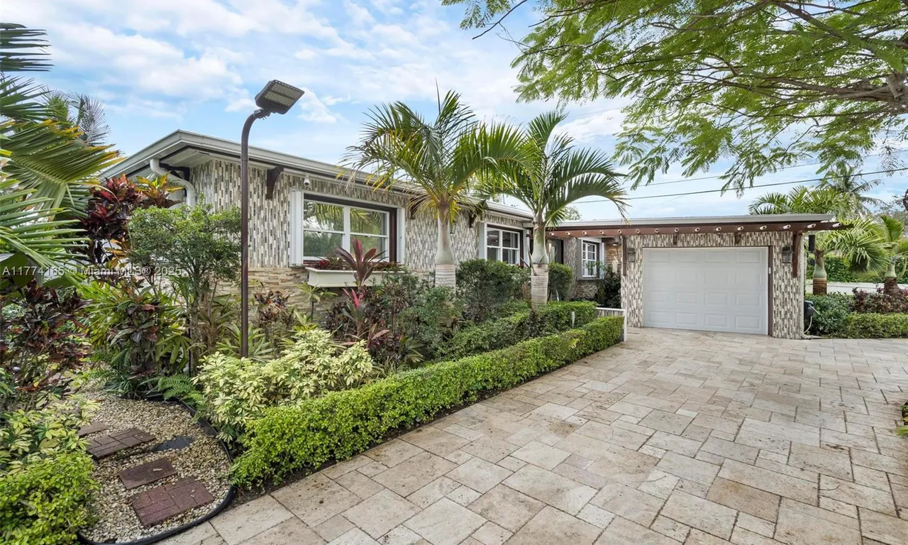 190 NE 128th Ter # 0, North Miami FL 33161