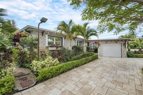 190 NE 128th Ter # 0, North Miami FL 33161