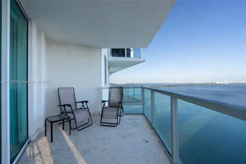665 NE 25th St # 2301, Miami FL 33137