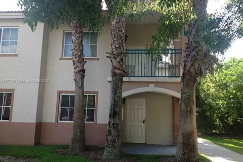 2931 SE 13th Rd # 38, Homestead FL 33035