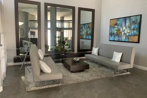 200 Leslie Dr # 529, Hallandale Beach FL 33009